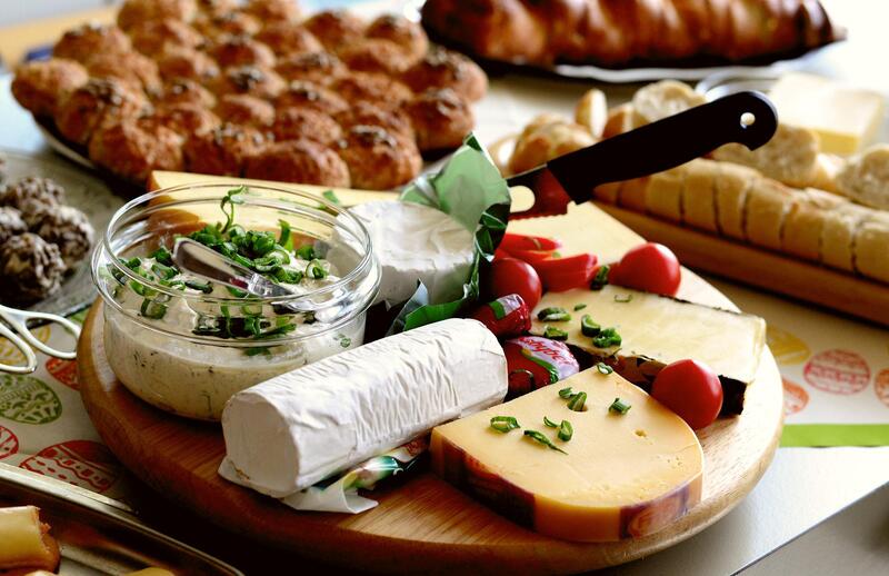 cheese-g85309d53c_1920